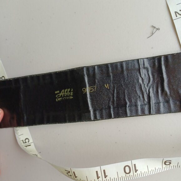 Vintage Black Suede Waist Belt w/Beaded Accent, 29-30" - Picture 5 of 6